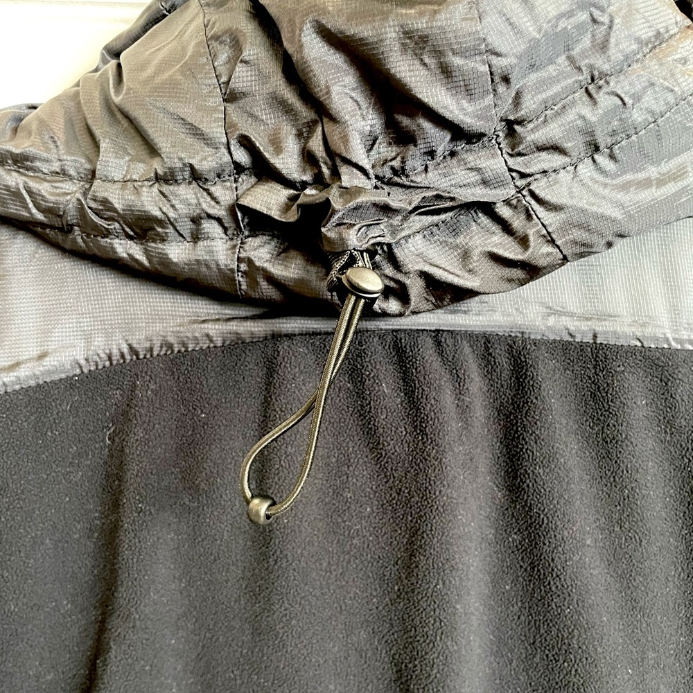 BAUER Hockey Black Polartec Hood Jacket women’s 91748 Size Large Lighter Weight - Picture 6 of 9